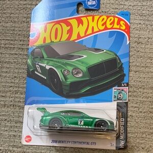 Mattel Hot Wheels 2018 Bentley Continental GT3 - Green